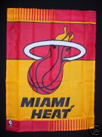 NBA MIAMI HEAT FLAG 27 X 37 BANNER